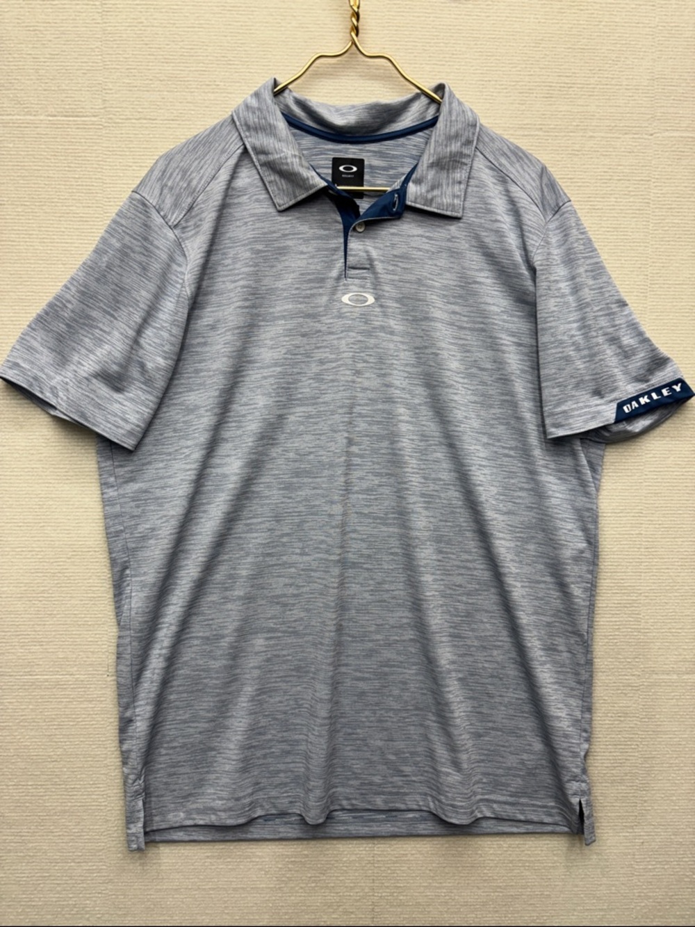 Oakley Men’s Light Gray Heather Performance Polo